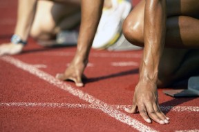 开云入口-中国男篮全队积极备战国际赛事，中国男篮队比赛