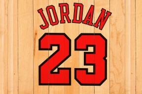 开云体育下载官网-三年200蝶成绩提升率：中方每年进步0.8秒